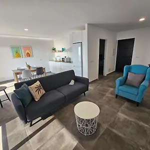 Norias & Grill Apartment